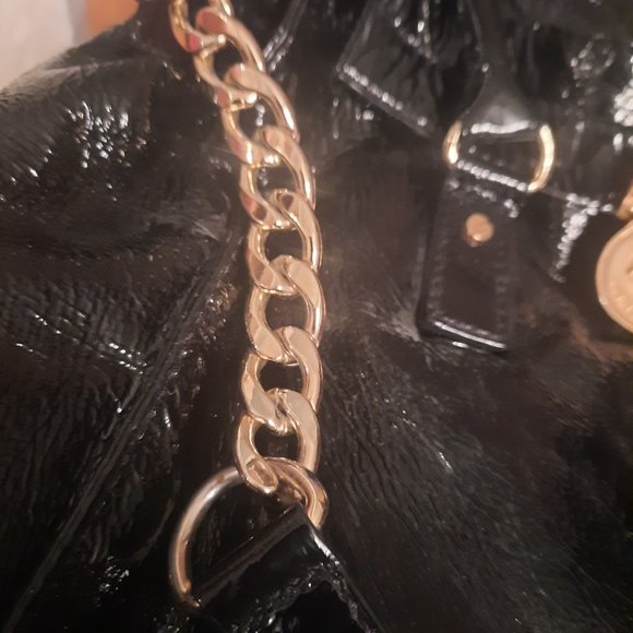 Michael Kors Patent Leather Hamilton Bag - Picture 12 of 13